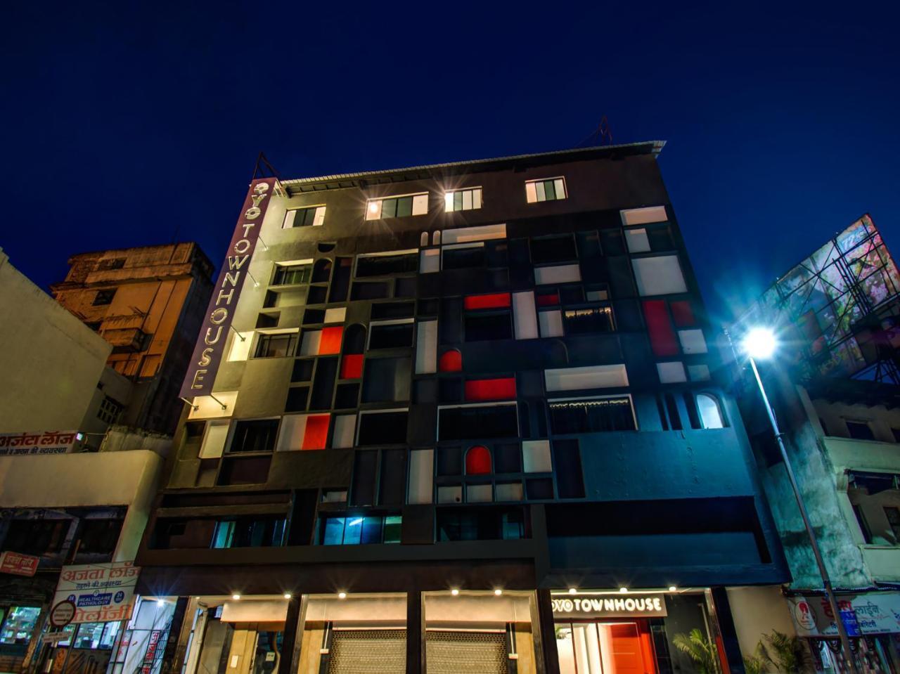 Отель Oyo Townhouse 66 Nagpur Station Ca Road Экстерьер фото