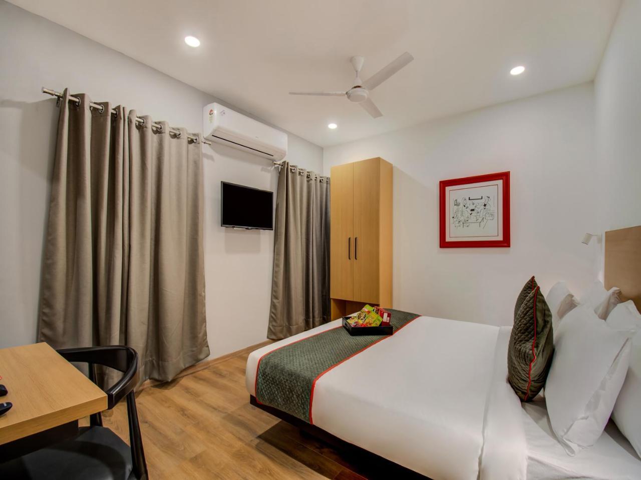 Отель Oyo Townhouse 66 Nagpur Station Ca Road Экстерьер фото