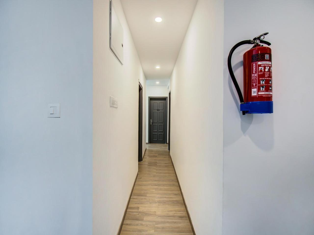 Отель Oyo Townhouse 66 Nagpur Station Ca Road Экстерьер фото